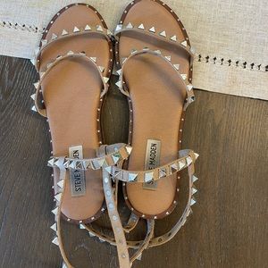 Steve Madden travel flat sandal